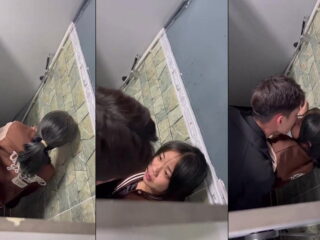 Quay lén đôi bạn thân làm tình ở wc